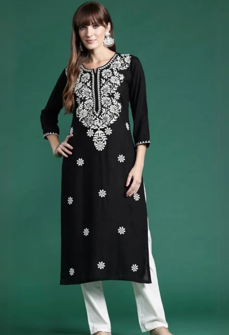 Memsaab Black Embroidered Thread Work Kurta