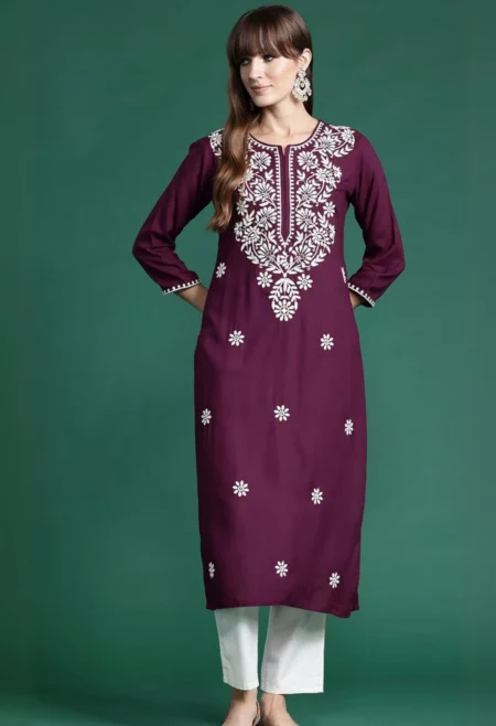 Memsaab Burgundy Embroidered Thread Work Kurta