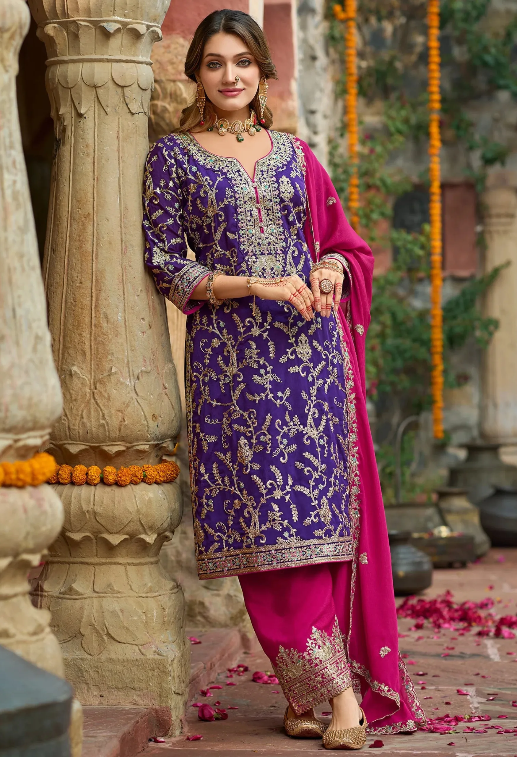 Memsaab Graceful Purple Embroidered Kurta Set