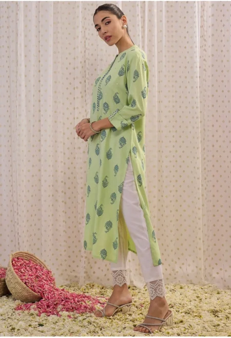 Memsaab Green Floral Printed Straight Kurta