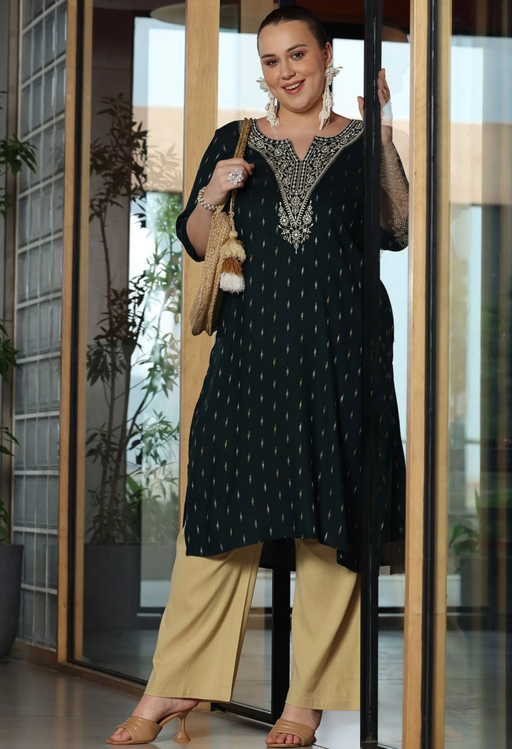 Memsaab Green Floral Thread Work Kurta