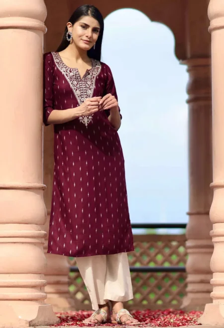 Memsaab Maroon Notched Neck Zari Kurta