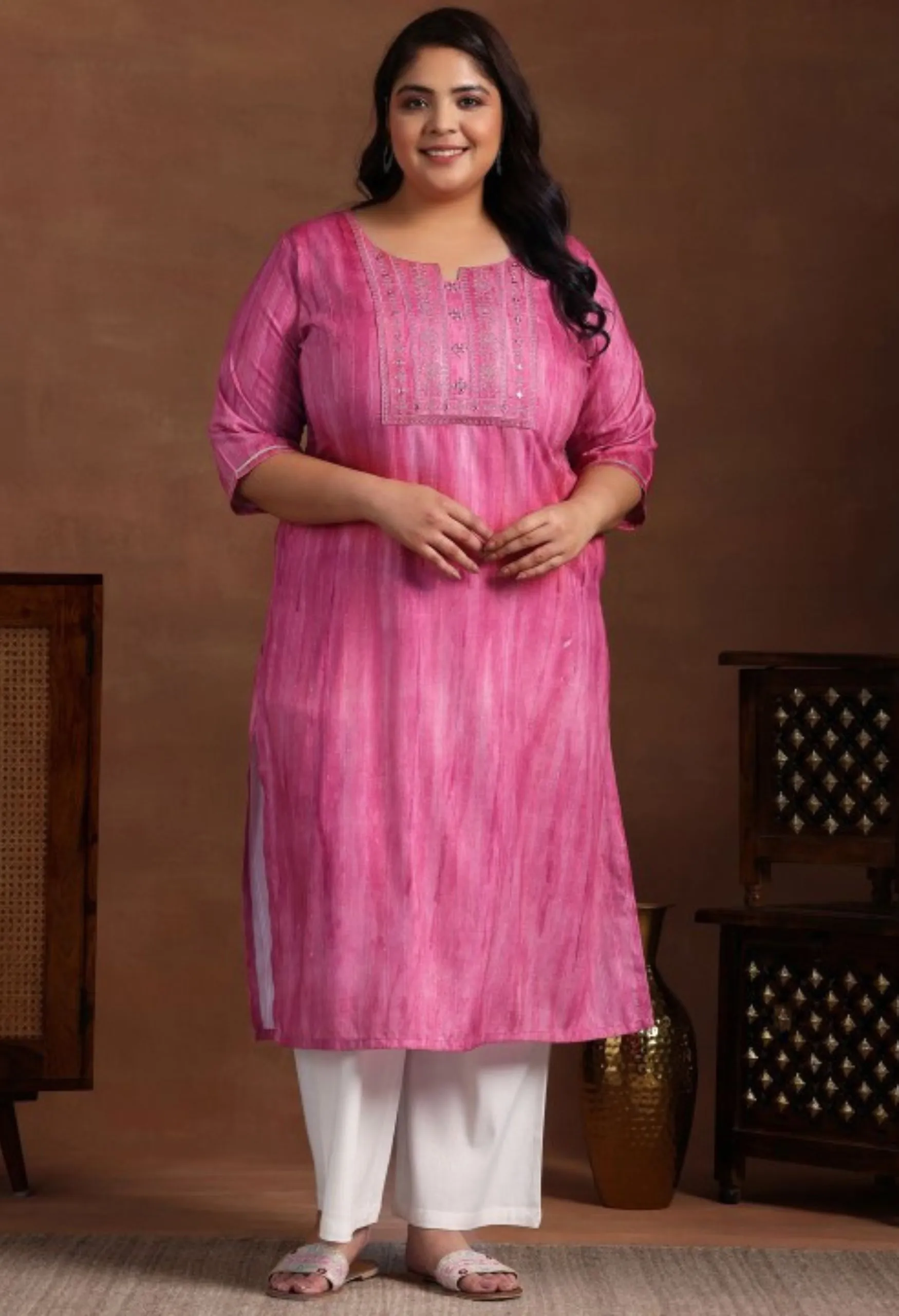 Memsaab Pink Thread Work Straight Kurta