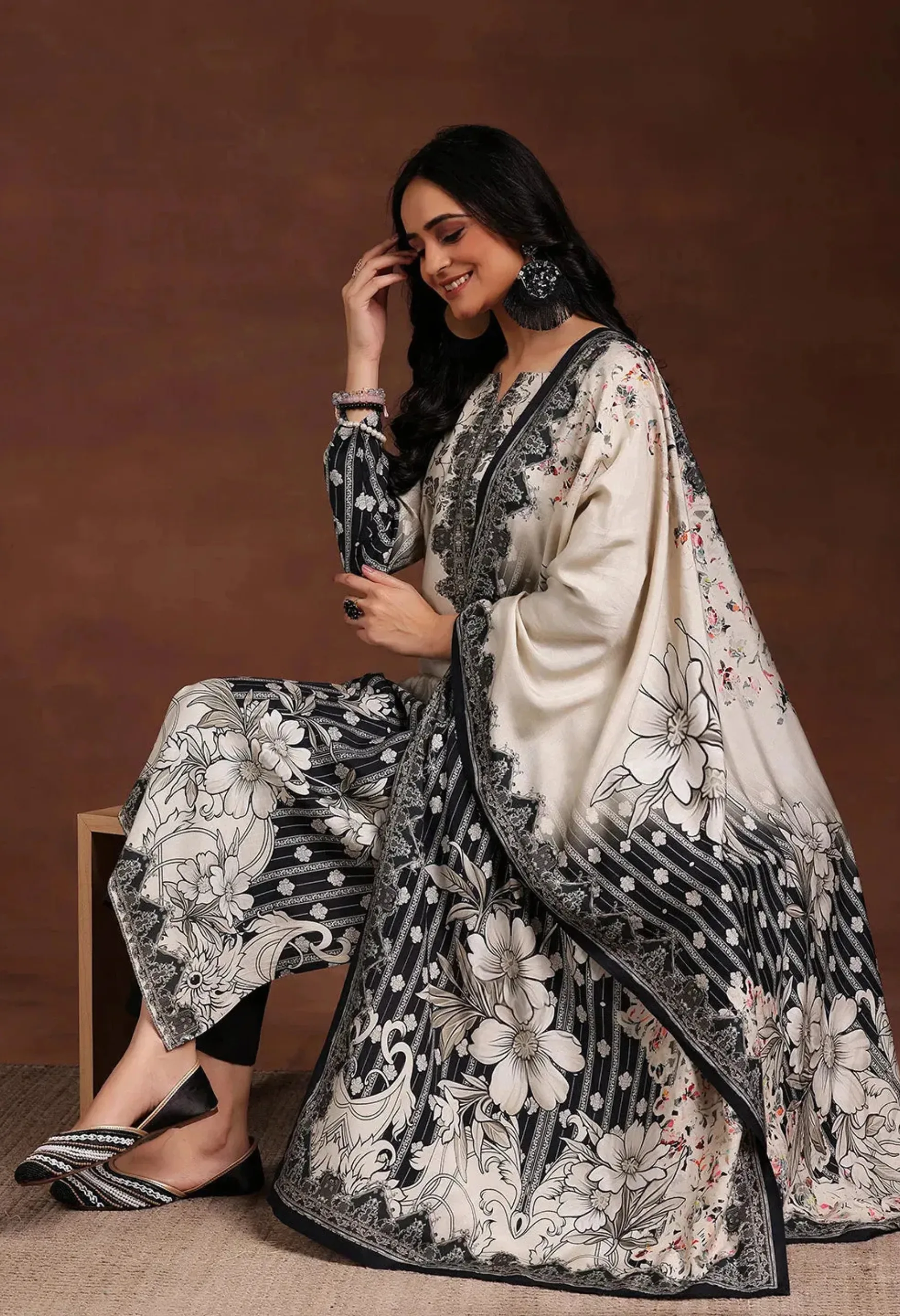 Memsaab White Printed Floral Kurta Set